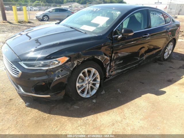 3FA6P0MU1KR130820 Ford Fusion Hybrid Sel