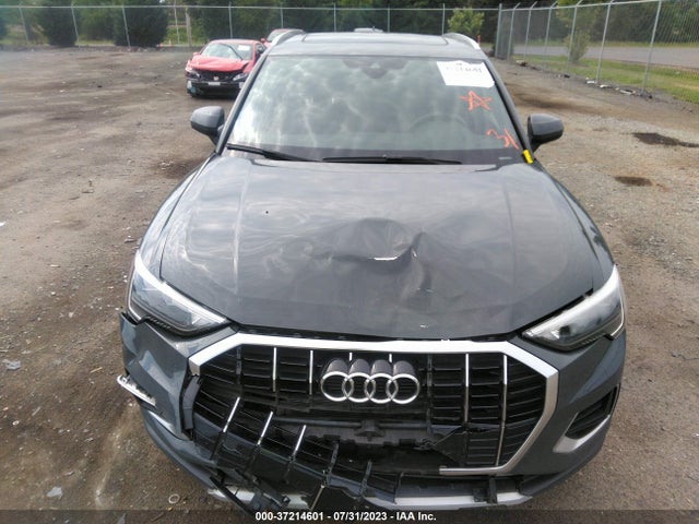 WA1AECF34K1075901 Audi Q3 PREMIUM