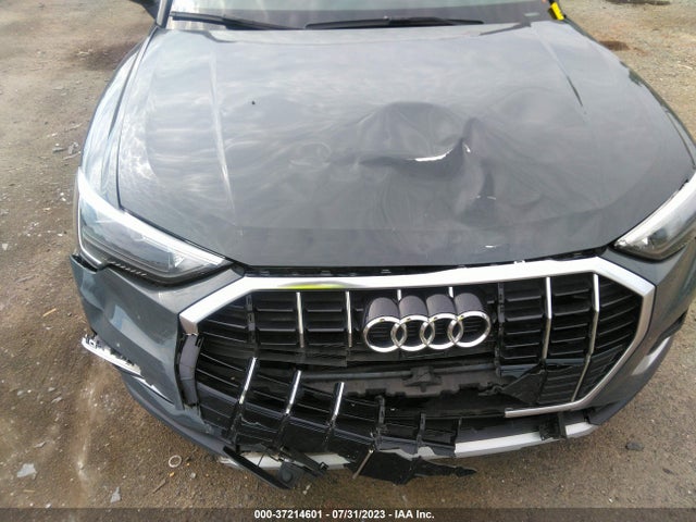 WA1AECF34K1075901 Audi Q3 PREMIUM