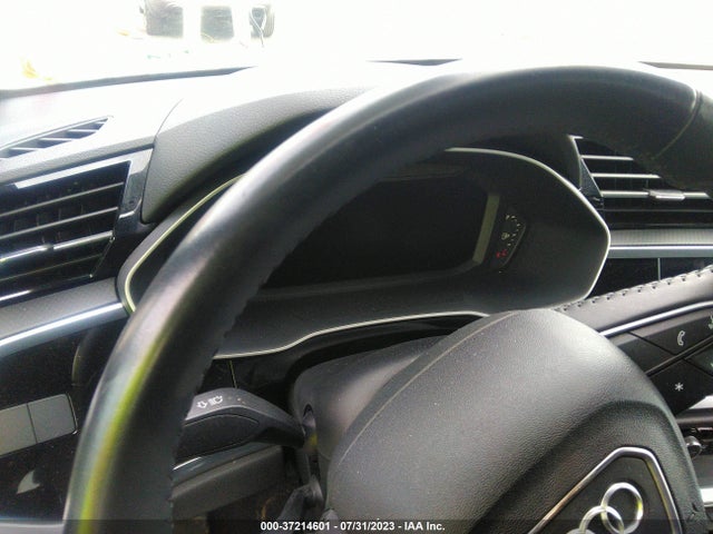 WA1AECF34K1075901 Audi Q3 PREMIUM