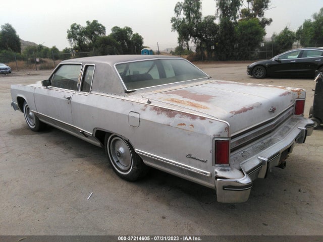 1975 LINCOLN TOWN CAR VIN: 5Y81A845989