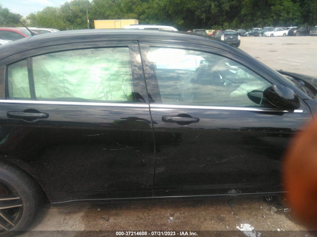 1C3CCBBG8EN116992 Chrysler 200 Touring