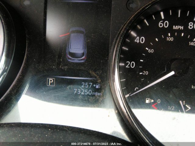 JN1BJ1CP0HW002587 Nissan Rogue Sport Sv