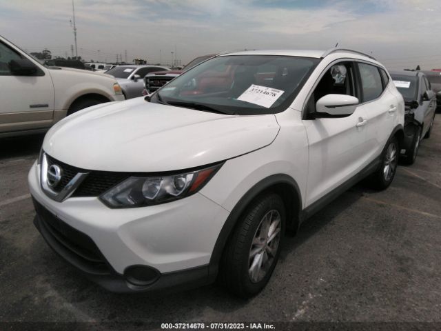 JN1BJ1CP0HW002587 Nissan Rogue Sport Sv