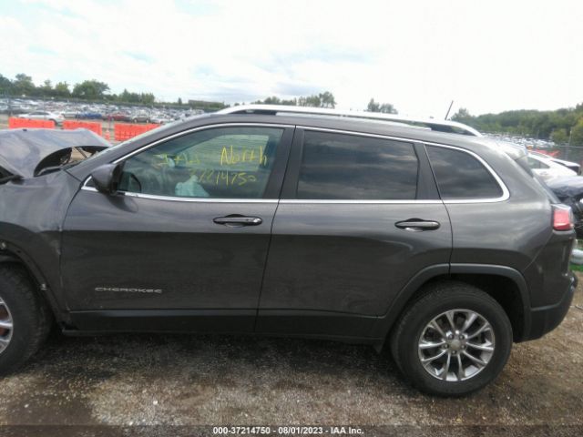 1C4PJMLB3KD323146 Jeep Cherokee Latitude Plus