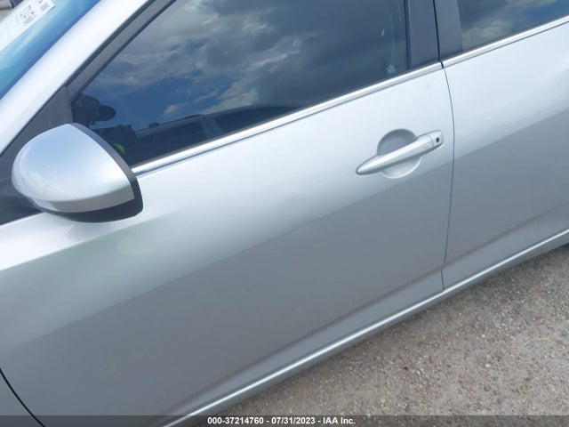 2021 NISSAN SENTRA SV VIN: 3N1AB8CV2MY261004
