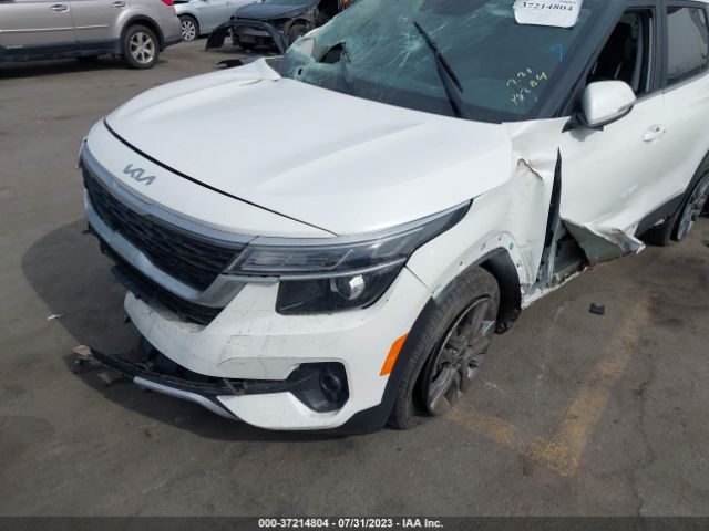 KNDEU2AA8N7266037 KIA SELTOS S