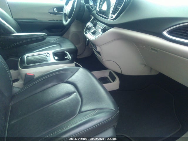 2C4RC1BG4NR165660 Chrysler Pacifica Touring L