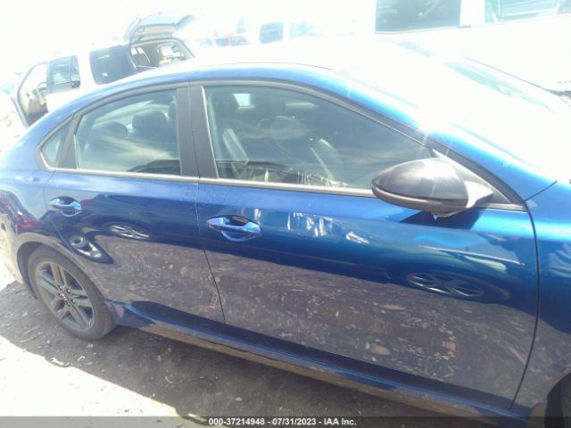 3KPF34AD9ME368684 KIA Forte Gt-line