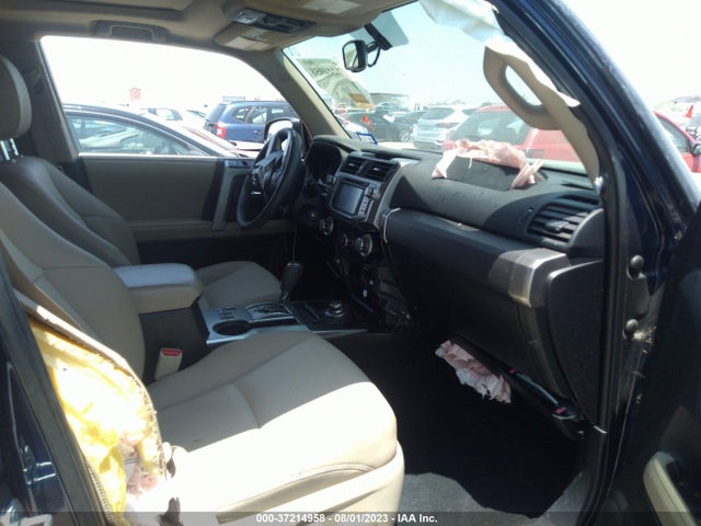 Toyota 4runner Sr5 Premium 2019 JTEBU5JR1K5648648 Image 5