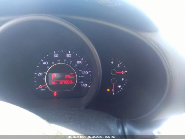 KNDJN2A2XF7769008 KIA Soul Base