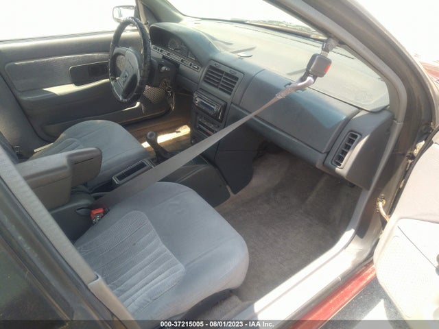 1992 SATURN SL1 VIN: 1G8ZG5497NZ137250