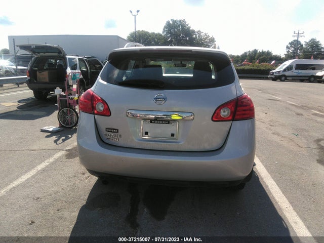 2014 NISSAN ROGUE SELECT S VIN: JN8AS5MT8EW621379