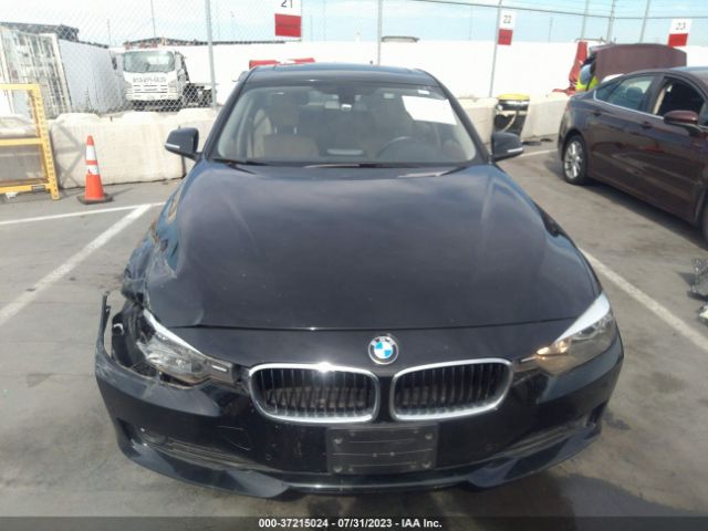 WBA3B1C50EP678781 BMW 3 Series 320i