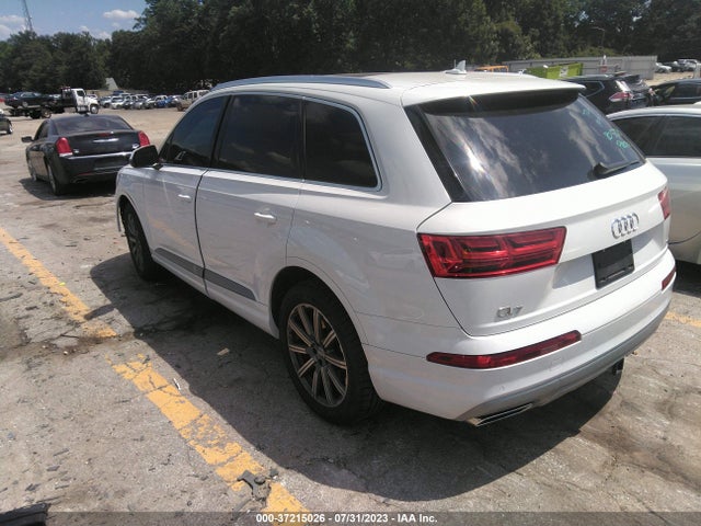 WA1LHAF71JD019905 Audi Q7 Premium Plus