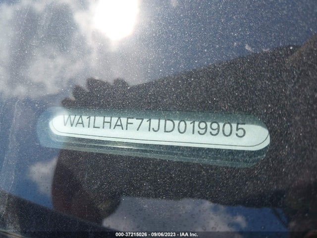 WA1LHAF71JD019905 Audi Q7 Premium Plus