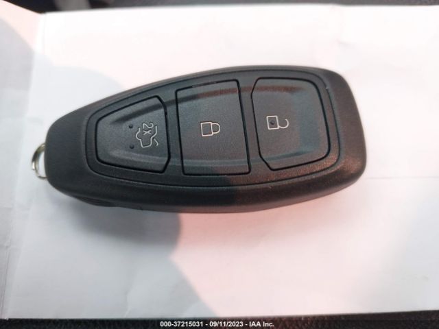 3FADP4FJ3GM138679 Ford Fiesta Titanium