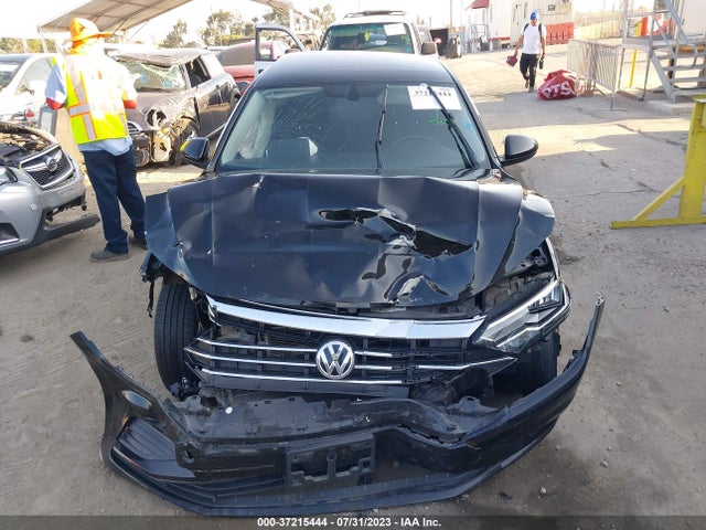 3VWC57BU0KM039207 Volkswagen Jetta S/se/r-line