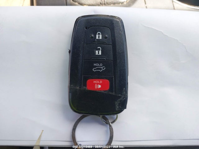 Toyota Highlander Xle 2022 5TDGZRAH0NS546475 Image 3