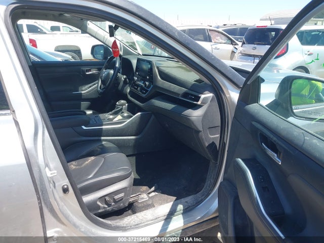 Toyota Highlander Xle 2022 5TDGZRAH0NS546475 Image 11