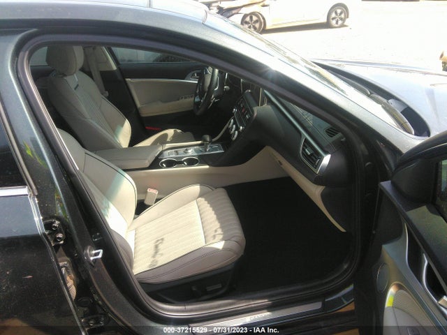 Genesis G70 2.0T 2020 KMTG34LA4LU046527 Image 5
