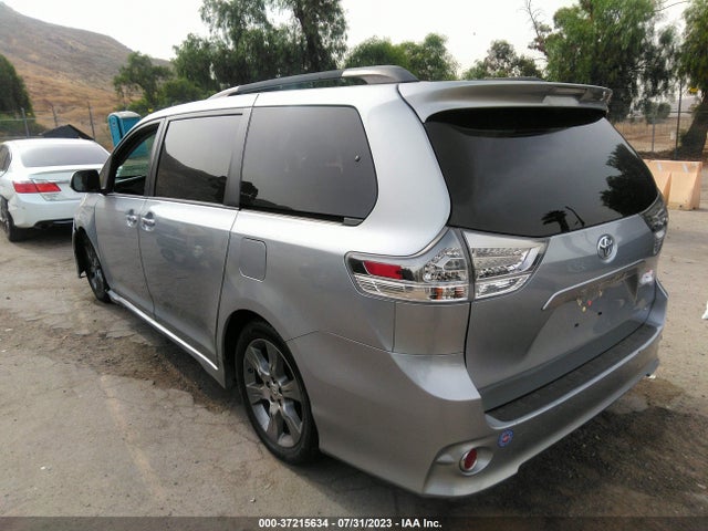 Toyota SIENNA SE 2015 5TDXK3DC6FS537847 Image 3