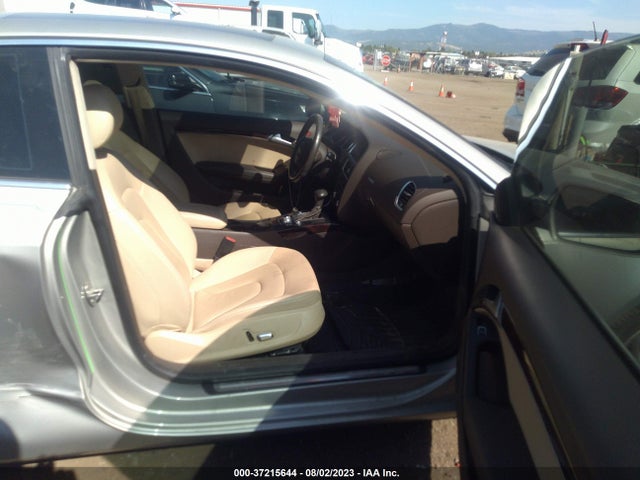 WAULFAFR8EA063031 Audi A5 Premium Plus