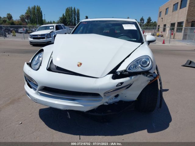 WP1AA2A28ELA93321 Porsche Cayenne