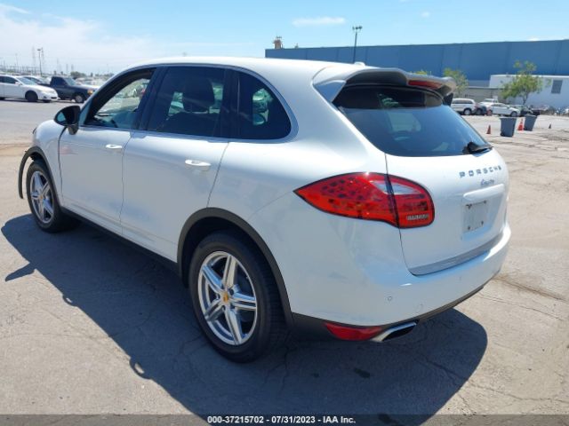 WP1AA2A28ELA93321 Porsche Cayenne