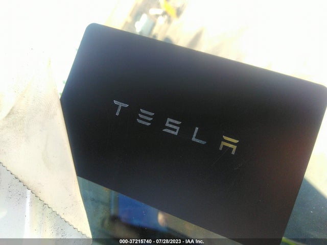 7SAYGDEE2PA041493 Tesla Model Y Long Range