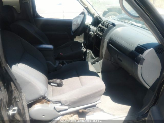 2003 NISSAN FRONTIER 2WD 1N6DD26T33C426719 Photo 4