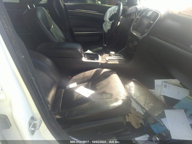 2C3CCAEG1GH282322 Chrysler 300 300c