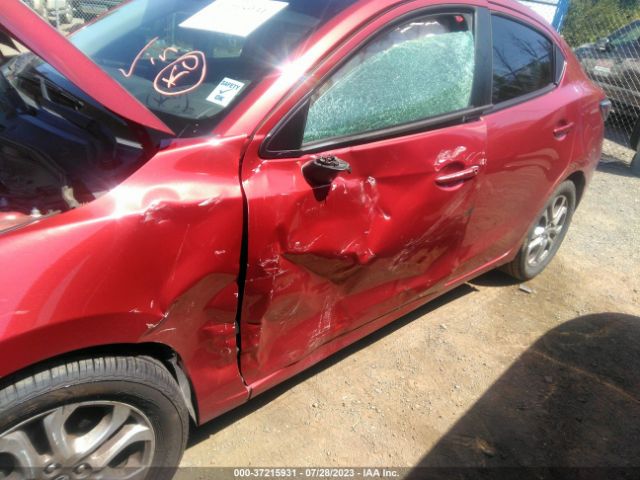 3MYDLBZV9GY135899 Scion IA