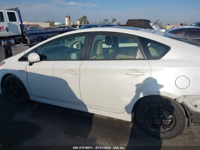 Toyota Prius Four 2015 JTDKN3DU4F1905837 Image 7