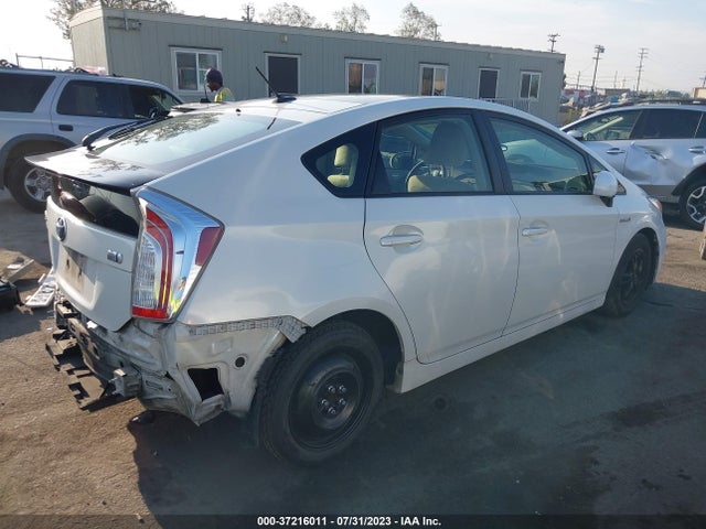 Toyota Prius Four 2015 JTDKN3DU4F1905837 Image 11