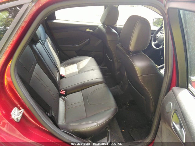 2014 FORD FOCUS TITANIUM VIN: 1FADP3J22EL192872