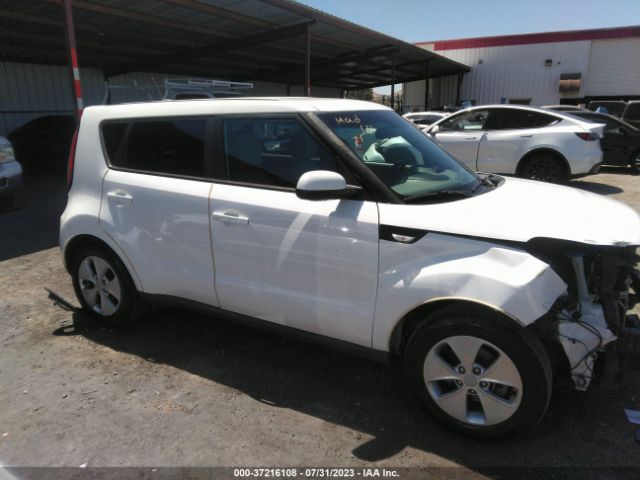 KNDJN2A21E7102567 KIA Soul Base