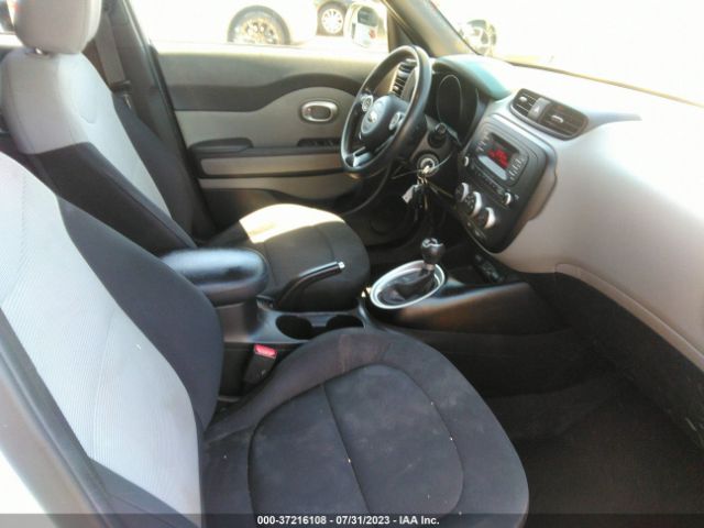 KNDJN2A21E7102567 KIA Soul Base