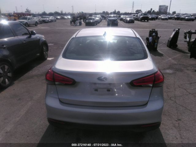 3KPFK4A74HE046960 KIA FORTE LX