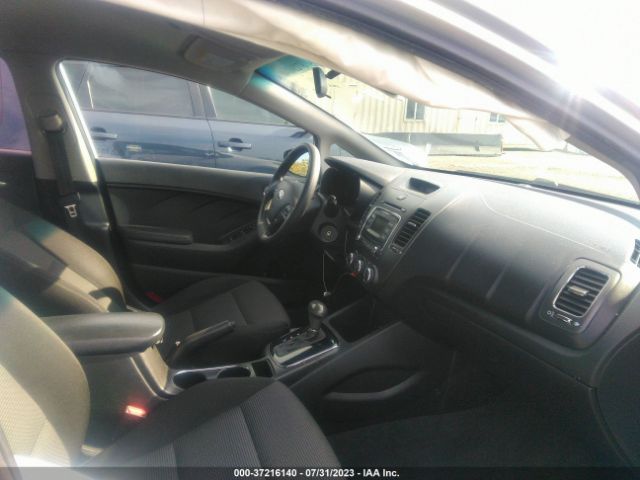 3KPFK4A74HE046960 KIA FORTE LX