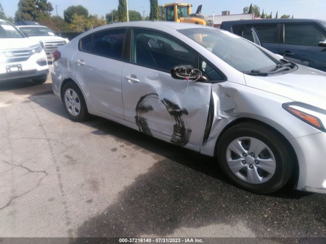 3KPFK4A74HE046960 KIA FORTE LX
