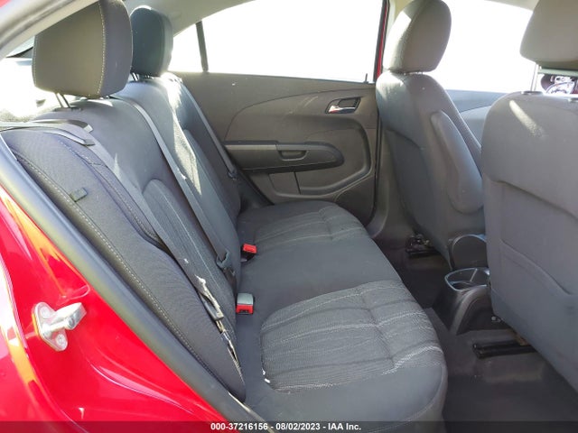 Chevrolet SONIC LT 2015 1G1JC5SH5F4100410 Image 9