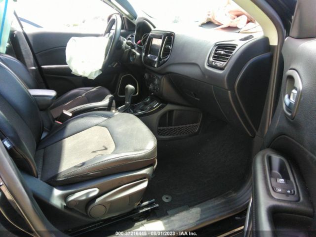 3C4NJDBB4MT517190 Jeep Compass Altitude