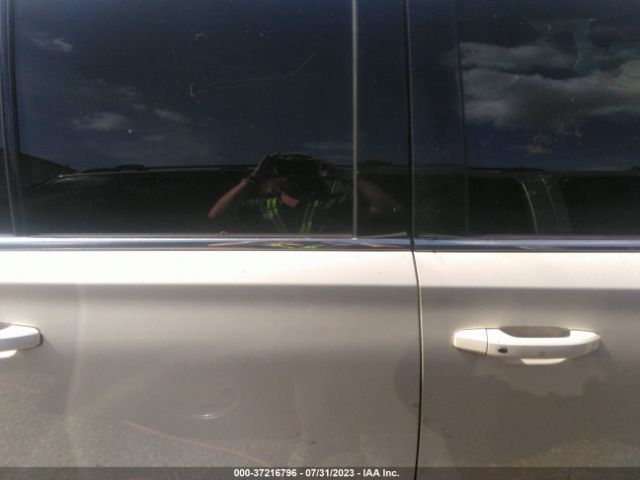 1GKS1HKC9FR271109 GMC Yukon Xl Slt