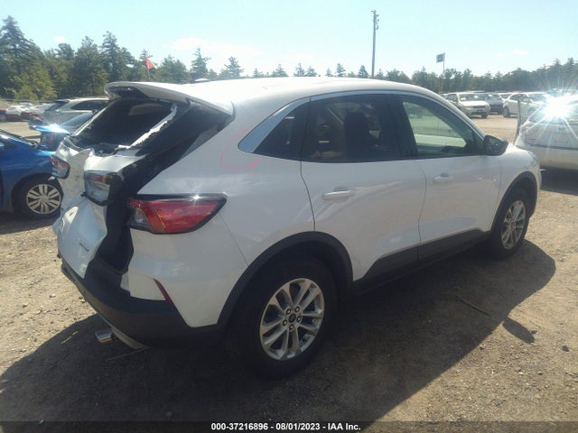 1FMCU9G61NUB30784 Ford ESCAPE SE