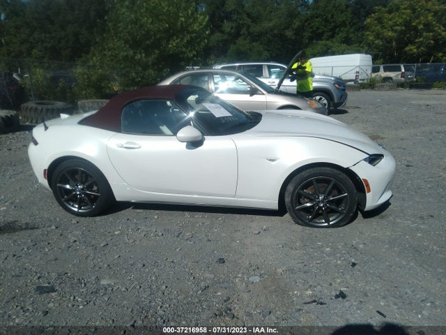 2018 Mazda MX-5 Miata, VIN: JM1NDAD77J0201239