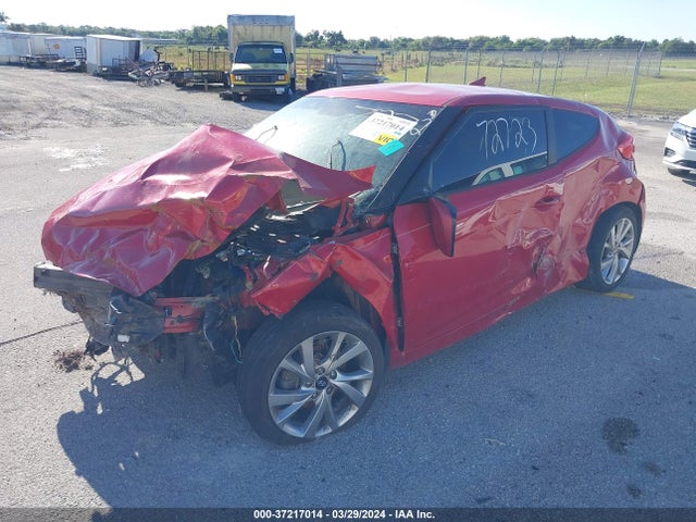 Hyundai Veloster 2016 KMHTC6AD0GU283166 Image 2
