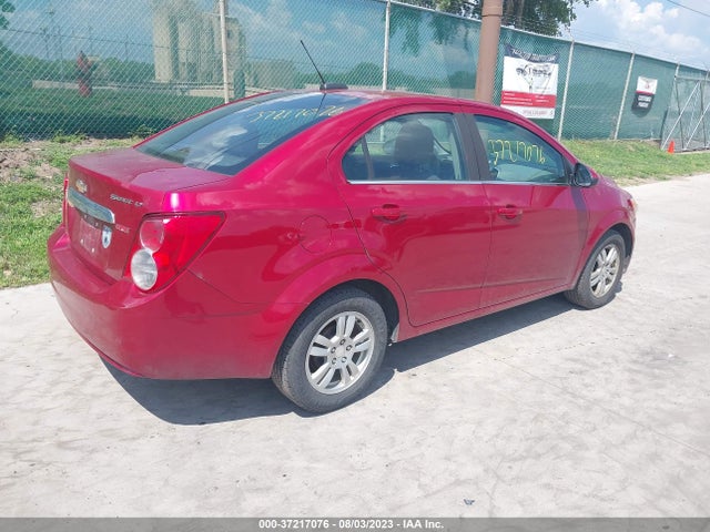 Chevrolet SONIC LT 2015 1G1JC5SB4F4177362 Image 4