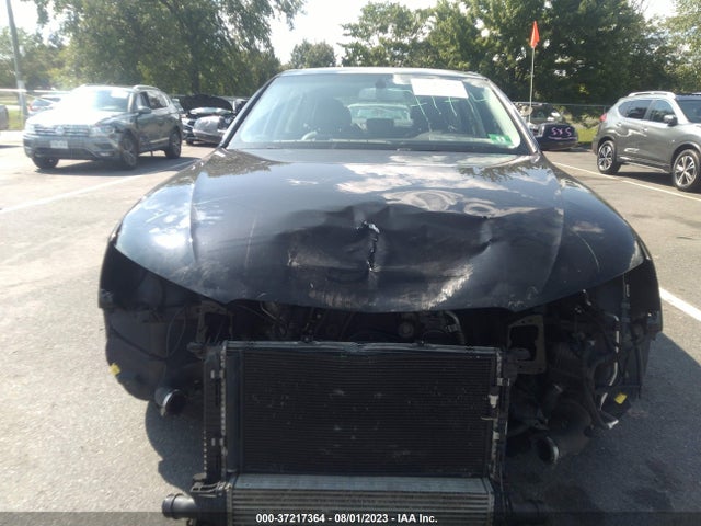 WAUBFAFL6GN018348 Audi A4 PREMIUM