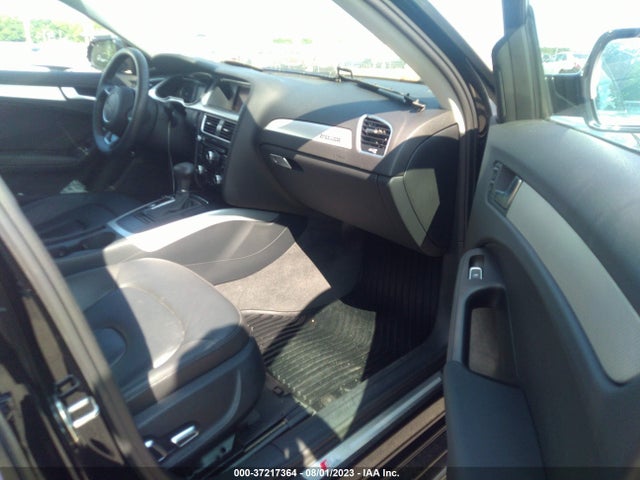 WAUBFAFL6GN018348 Audi A4 PREMIUM
